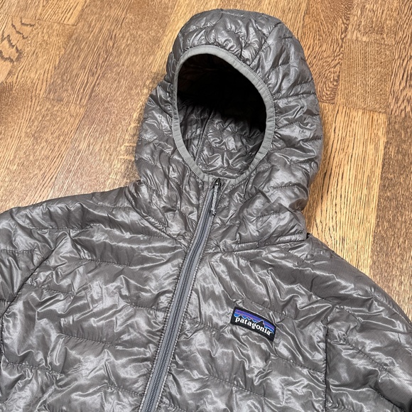 Patagonia Micro Puff Insulated Synthetic Puffer Gray Hooded Jacket Womens Small - Picture 3 of 9